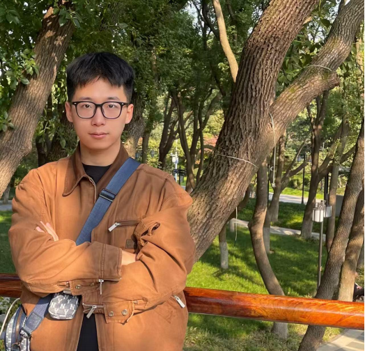 学工办—陆传盛